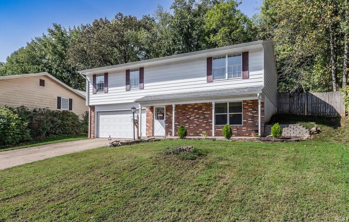 6124 Ashbrooke Road  Evansville IN 47710 photo
