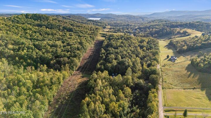 Property Photo: 253 & 261 Waldo Rd TN 37854
