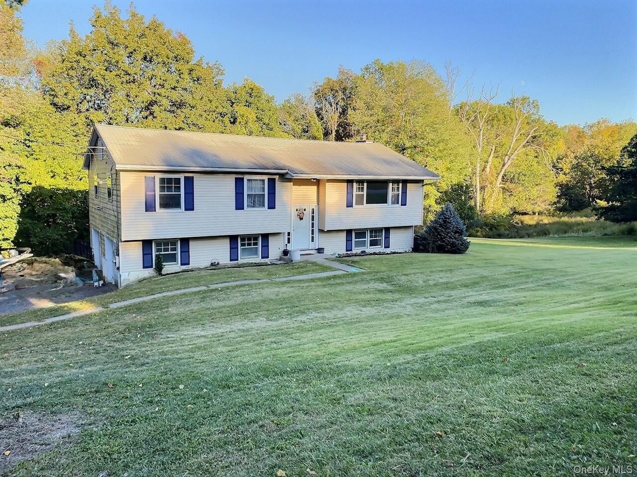 Property Photo:  13 Eck Road  NY 12590 