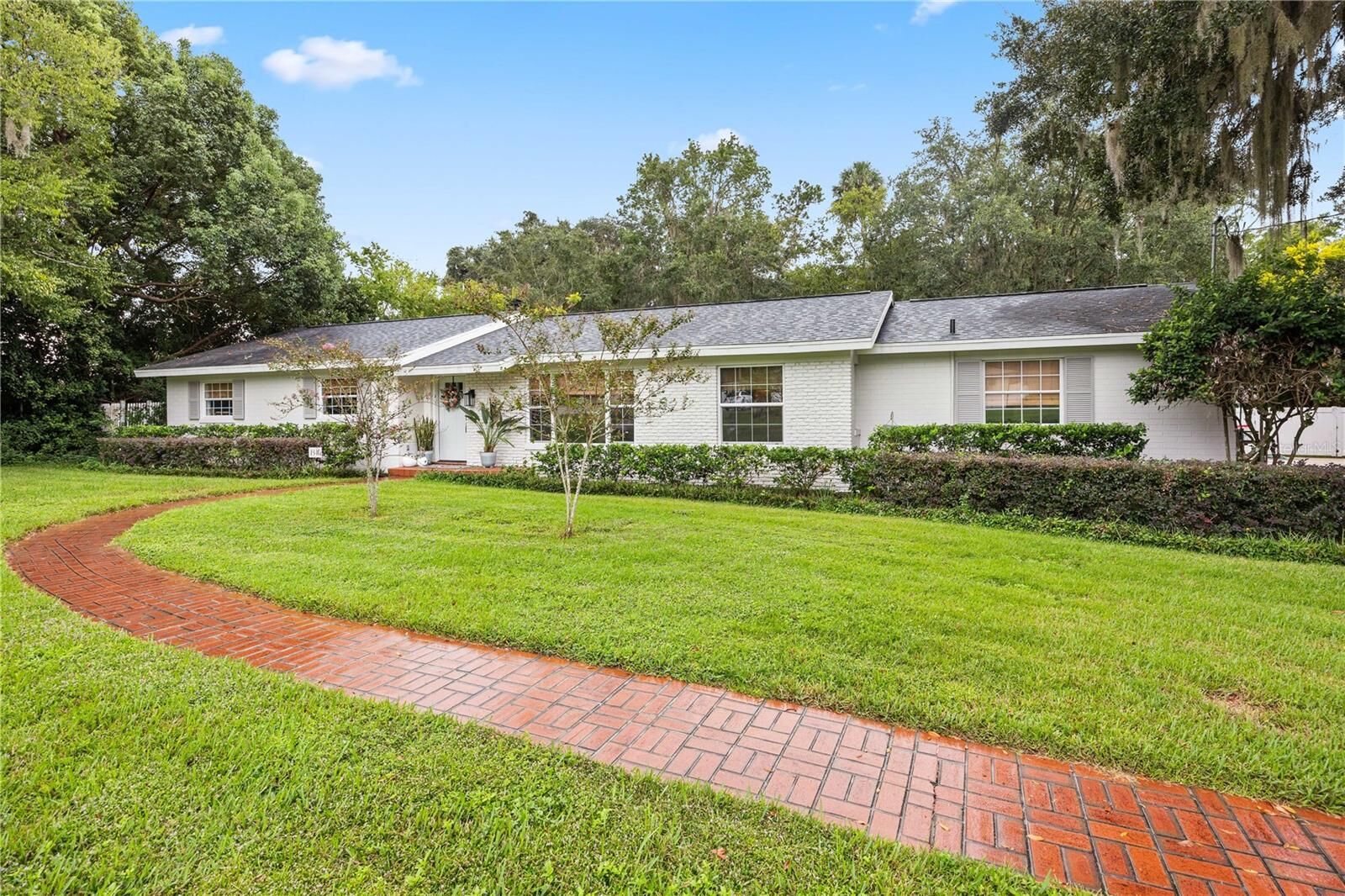 Property Photo: 1340 SE 16th Street FL 34471