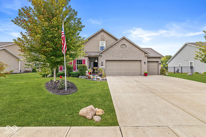 Property Photo:  21407 Hanstock Drive  IN 46062 