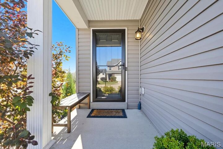 Property Photo: 513 Palisades Drive MO 63301
