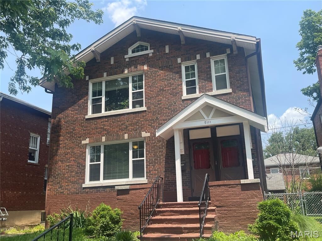 Property Photo: 7111 Dartmouth Avenue MO 63130