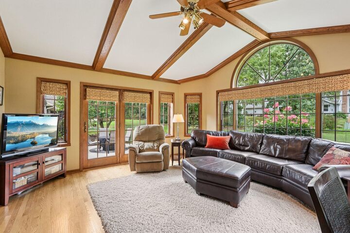 Property Photo:  W73n1025 Poplar Ave  WI 53012 