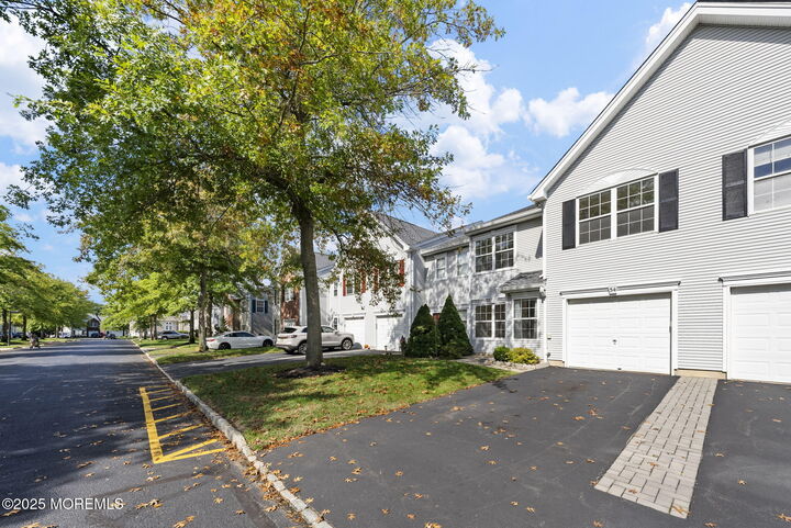 Property Photo:  54 Pickett Place  NJ 07728 