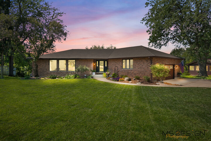 Property Photo:  338 Greenwood North  IL 60115 