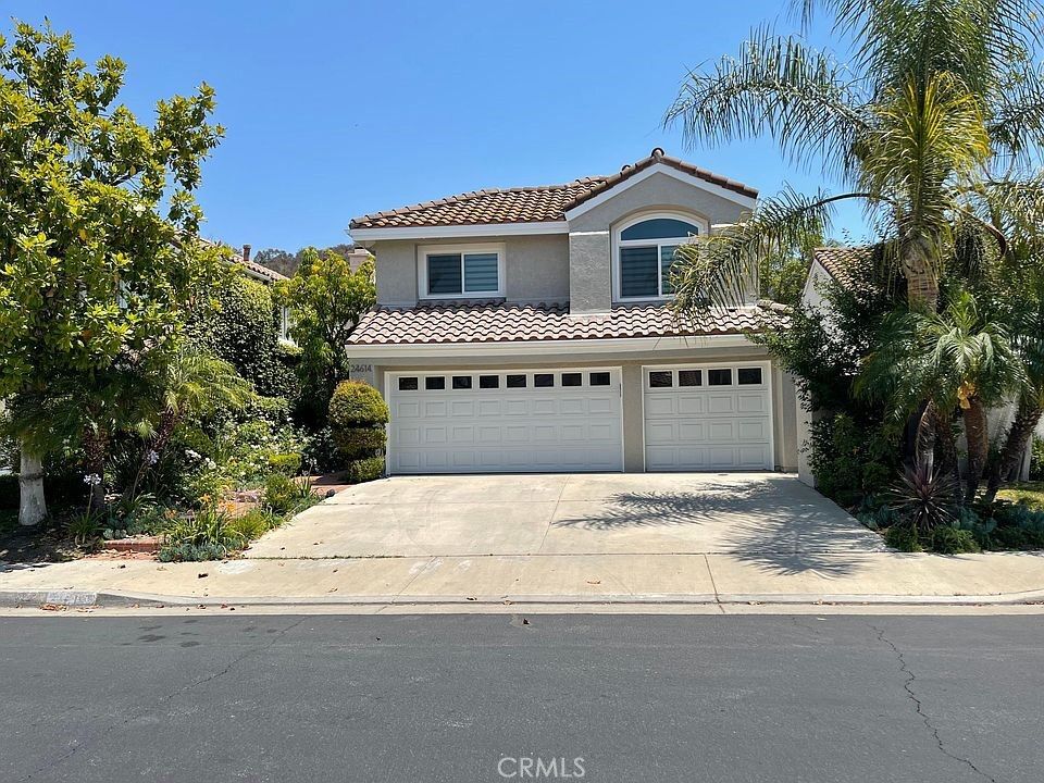 Property Photo:  24614 Calle Ardilla  CA 91302 