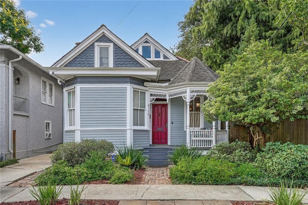 Property Photo:  6120 Chestnut Street  LA 70118