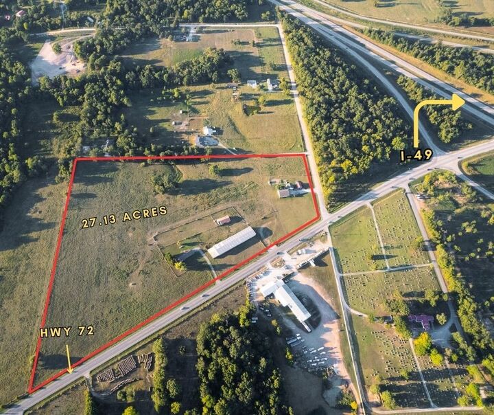 Property Photo:  13531 N Mount Pleasant Road  AR 72736 