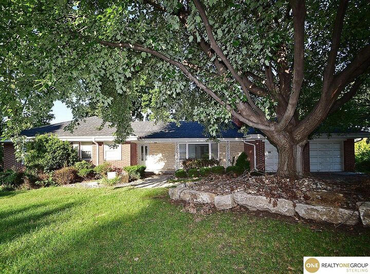 642 S 90 Street  Omaha NE 68114 photo