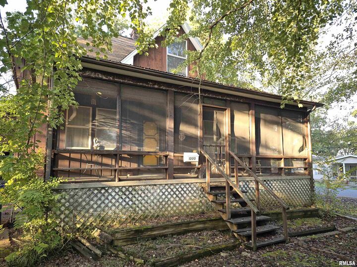 1000 &Amp 1001 Taylor Street  Eldorado IL 62930 photo