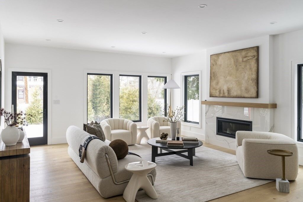Property Photo:  224 Auburn Street 224  MA 02466 