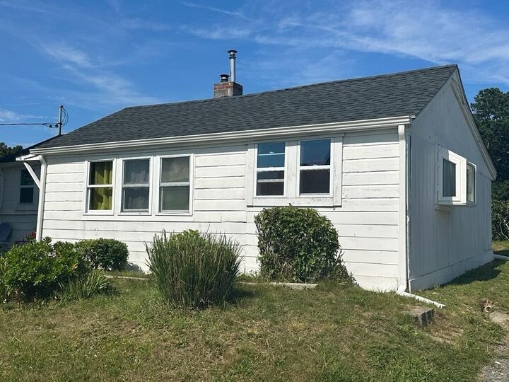 Property Photo:  100 Great Neck Rd N 1003  MA 02649 