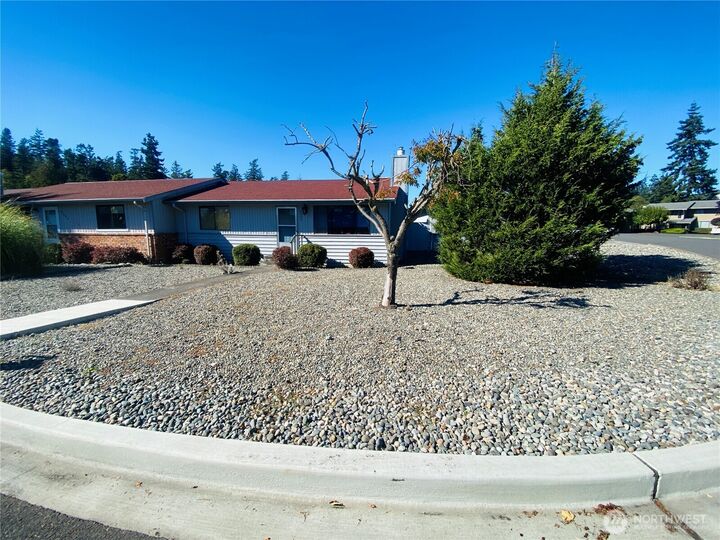 Property Photo:  6000  Sands Way  WA 98221 