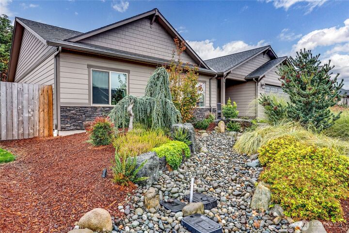 Property Photo:  290  Choice Loop  WA 98382 