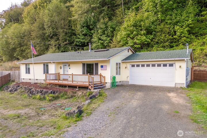 Property Photo: 197 Mox Chehalis Road WA 98541