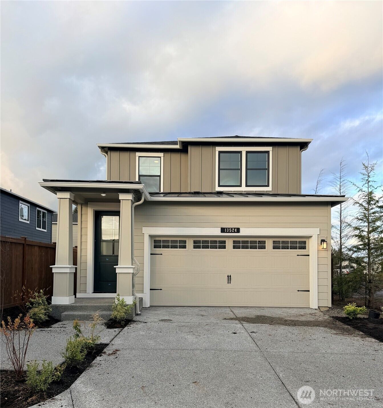 Property Photo:  13524 NE 104th Way 46  WA 98033 