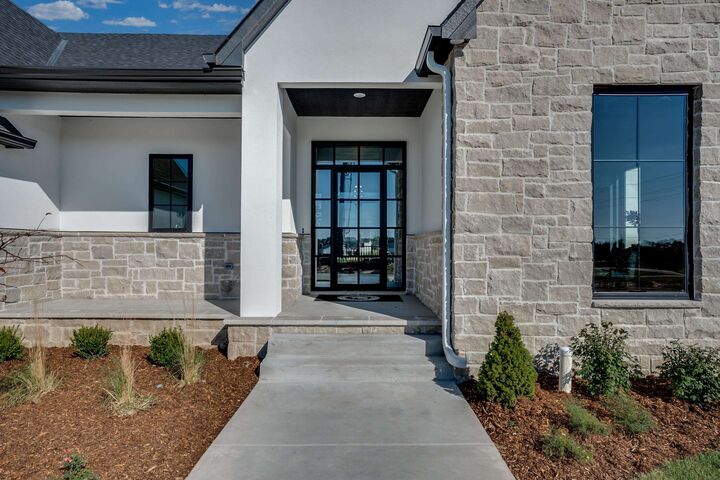 Property Photo:  4608 N Castaway Cir.  KS 67205 