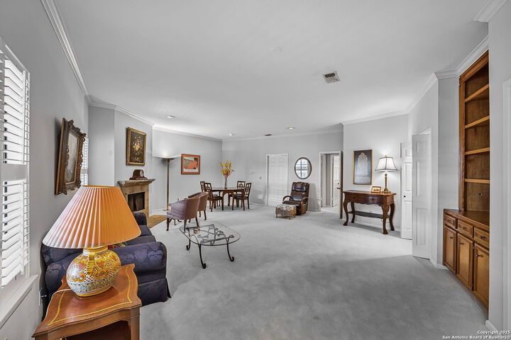 Property Photo:  100 W El Prado 216  TX 78212 