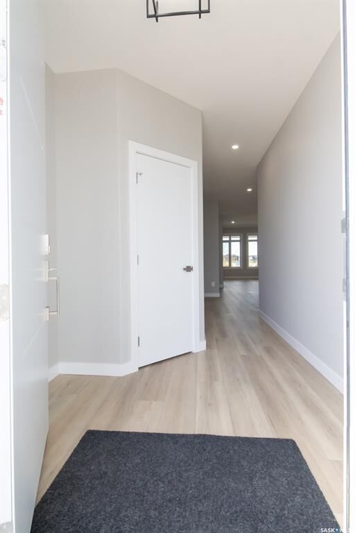Property Photo: 423 Sharma Crescent SK S7W 1K7
