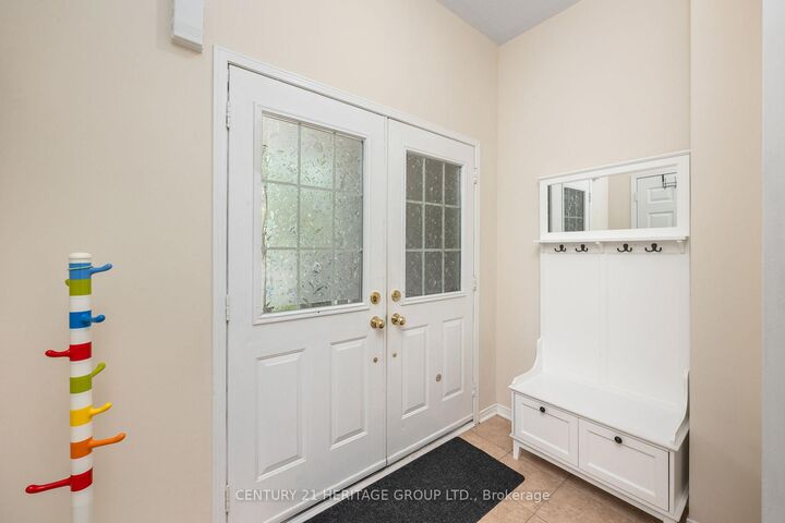 Property Photo:  5182 Angel Stone Drive  ON L5M 0L4 