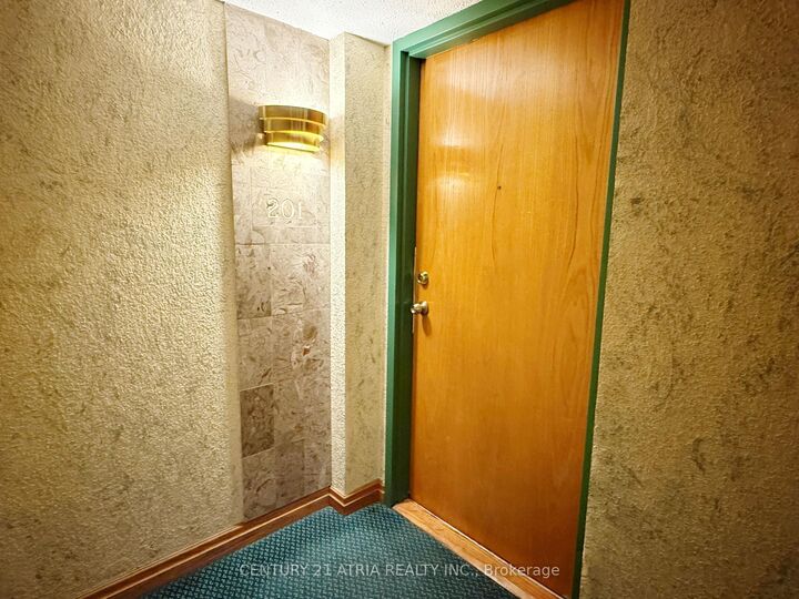Property Photo:  61 Markbrook Lane 201  ON M9V 5E7 