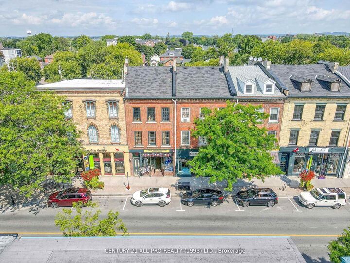 Photo de la propriété:  82 King Street W Unit 3  ON K9A 2M3 