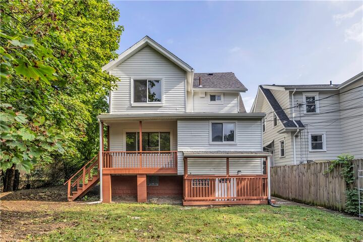 Property Photo: 1430 Ridge Ave PA 15108