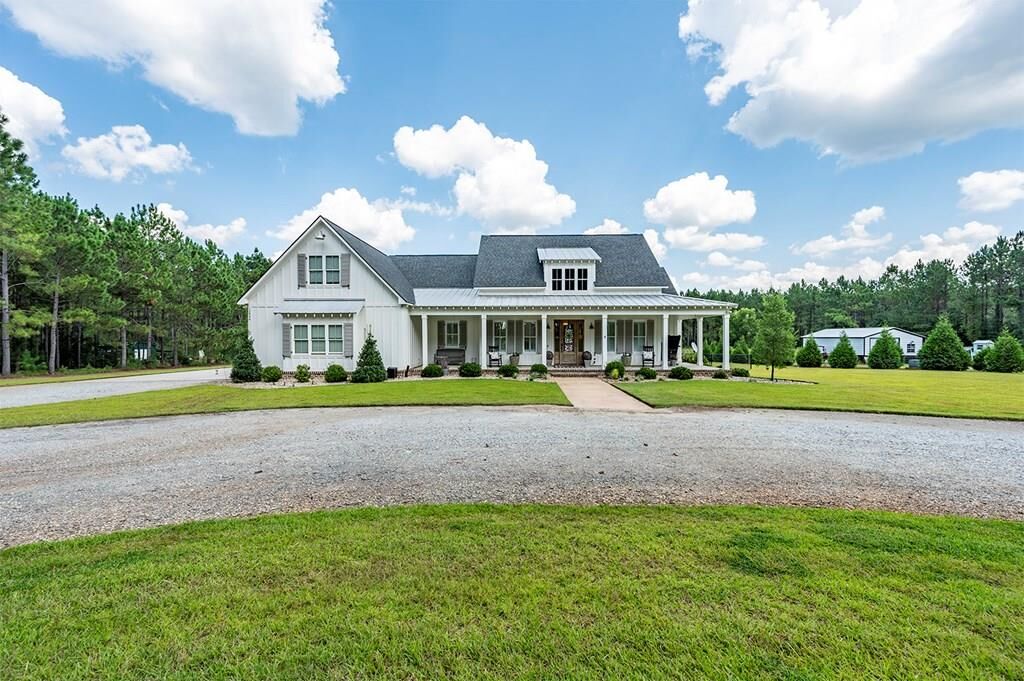 Property Photo: 1564 State Hwy 32W GA 31763