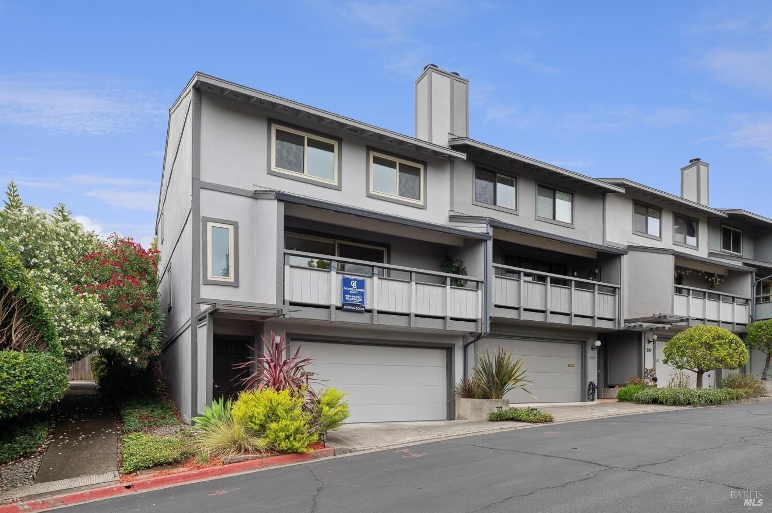 Property Photo: 211 Danielle Drive CA 94903