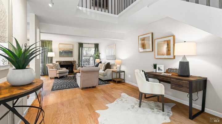 Property Photo:  5 Charmaine Court  CA 94949 