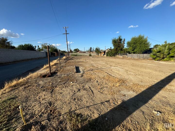 Property Photo:  1034 11th Street  CA 93280 