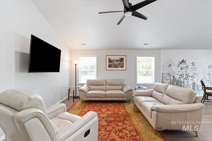 Property Photo:  878 W Jasper  ID 83617 