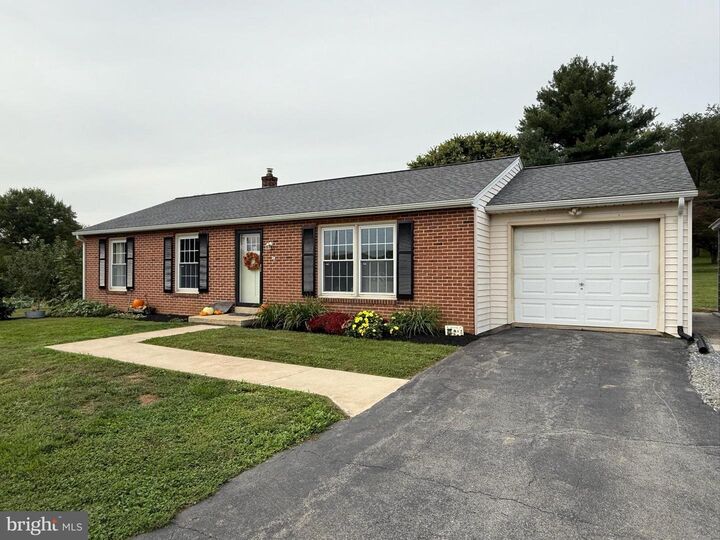 440 Scotland Road  Quarryville PA 17566 photo