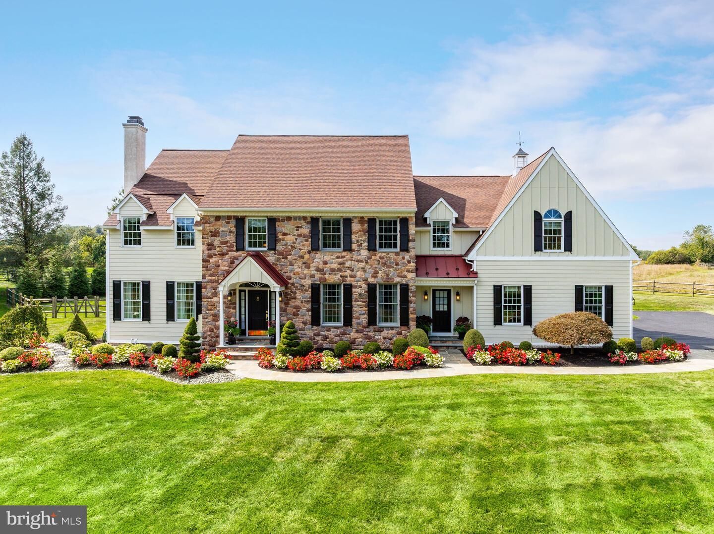 Property Photo:  1100 Pineville Road  PA 18938