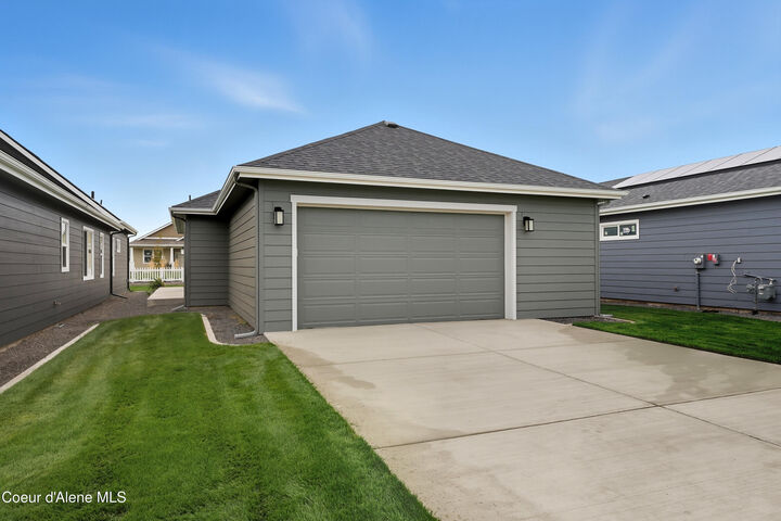 7162 N Bellac Ln  Coeur D'Alene ID 83815 photo