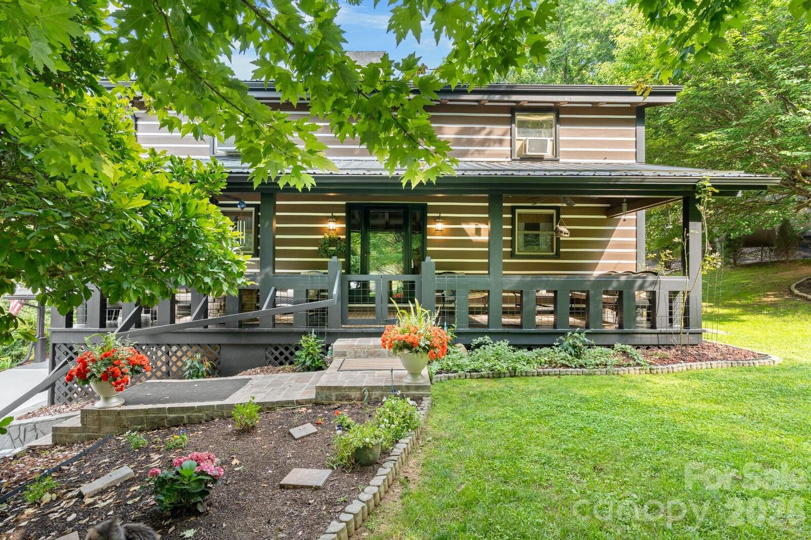 Property Photo:  61 Honeycutt Lane  NC 28761 