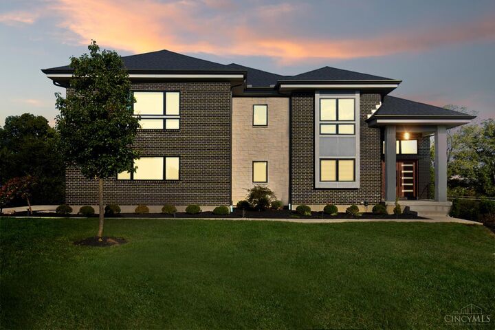 7194 Laurel Oaks Drive  West Chester OH 45069 photo