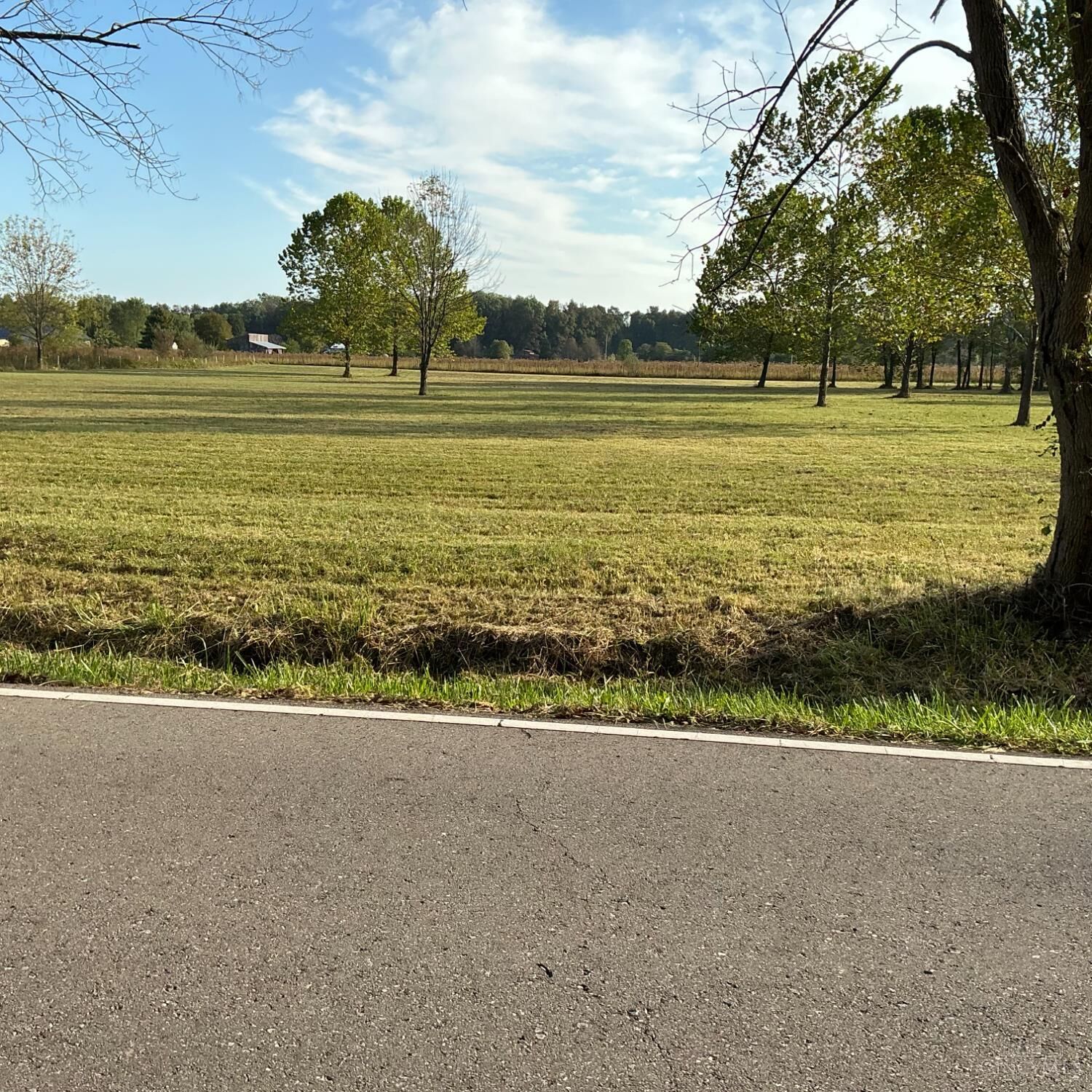 Property Photo:  1606 Lenroot Road  OH 45106 