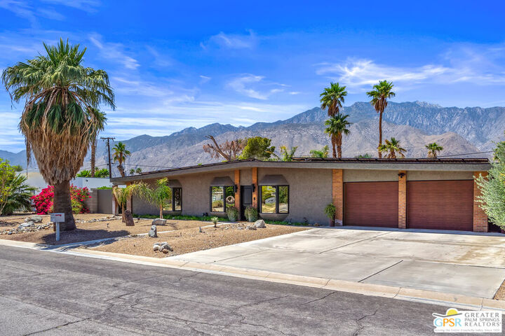 Property Photo:  2207 N Viminal Rd  CA 92262 