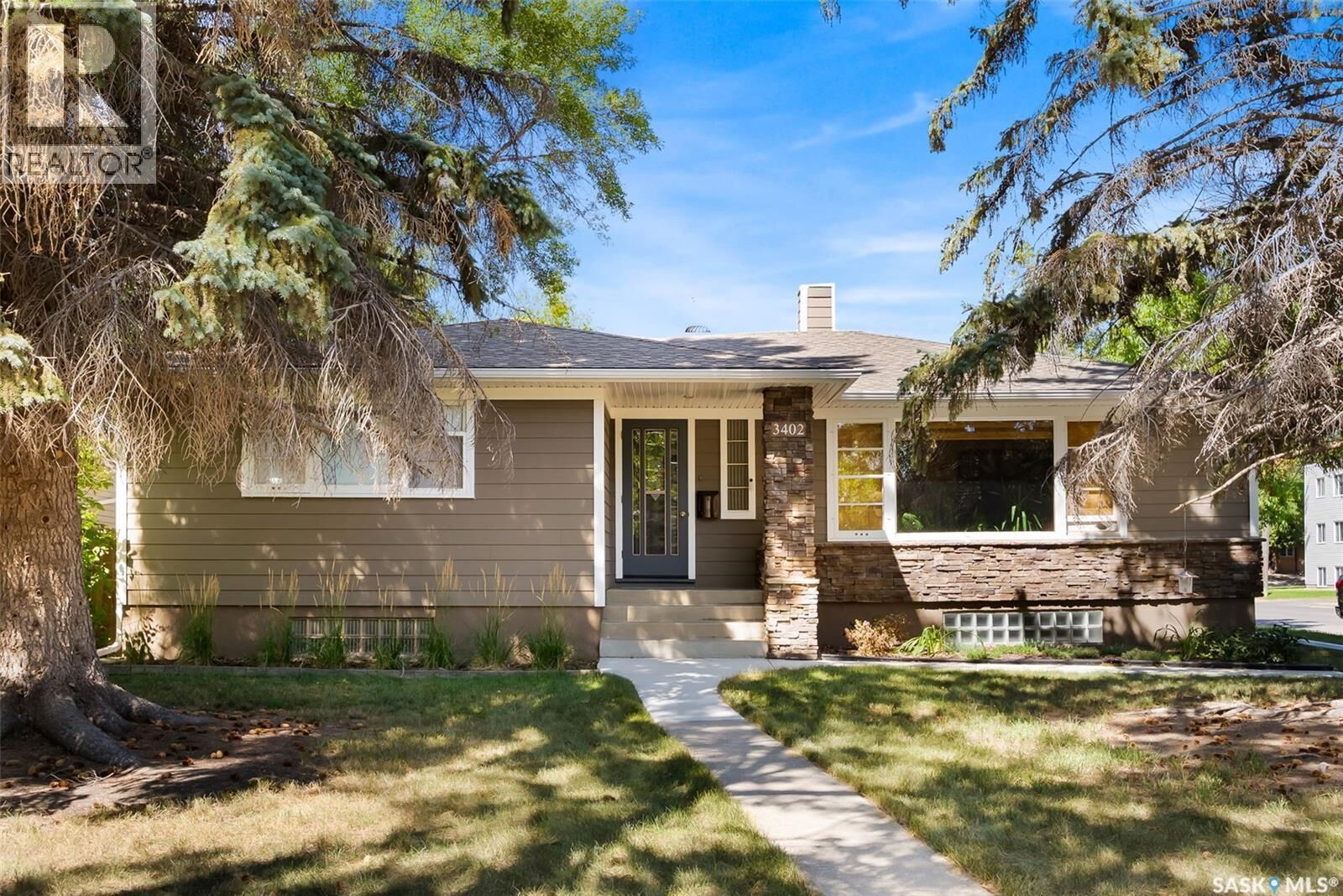 Photo de la propriété: 3402 Westgate Avenue SK S4S 1B5