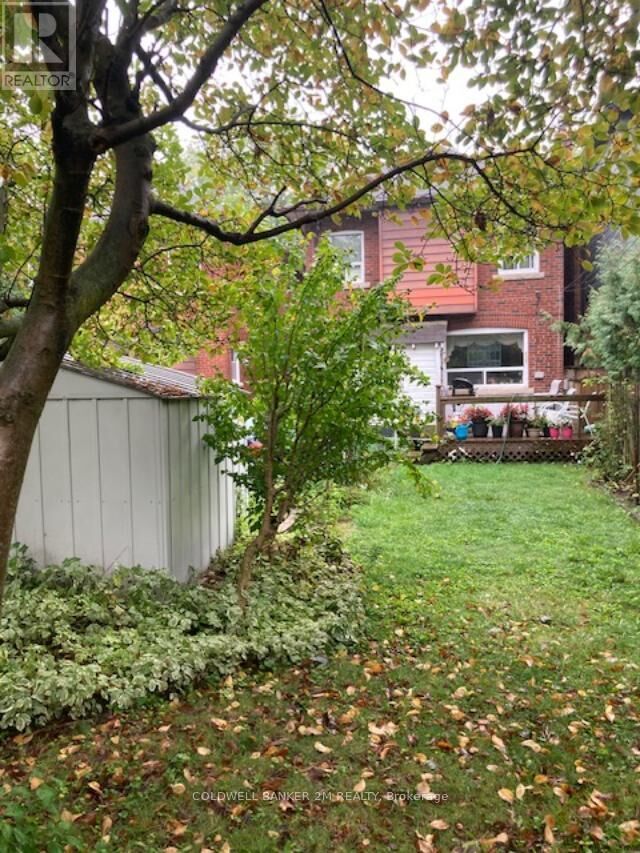 Property Photo:  296 Briar Hill Avenue  ON M4R 1J2 