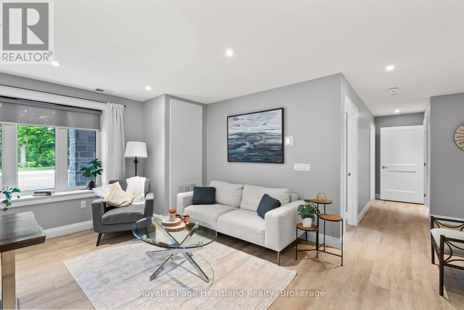 Property Photo:  187 Victoria Street West 406  ON N0G 2W0 