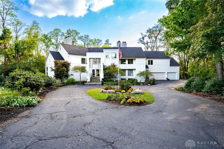 Property Photo:  7077 Meeker Commons Lane  OH 45414 
