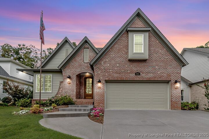 Property Photo:  401 Bridgewater Drive  NC 27330 