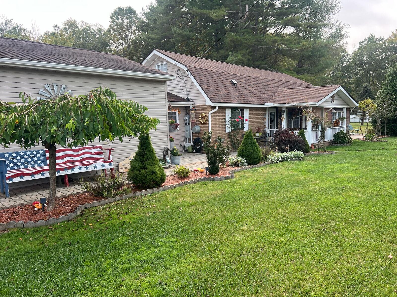 Property Photo: 960 Grandview Rd WV 25832