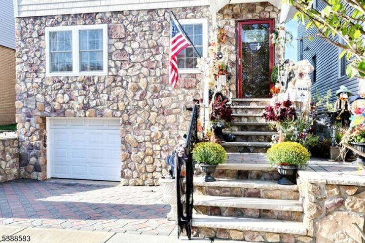 Property Photo:  119 Crystal St  NJ 07031 