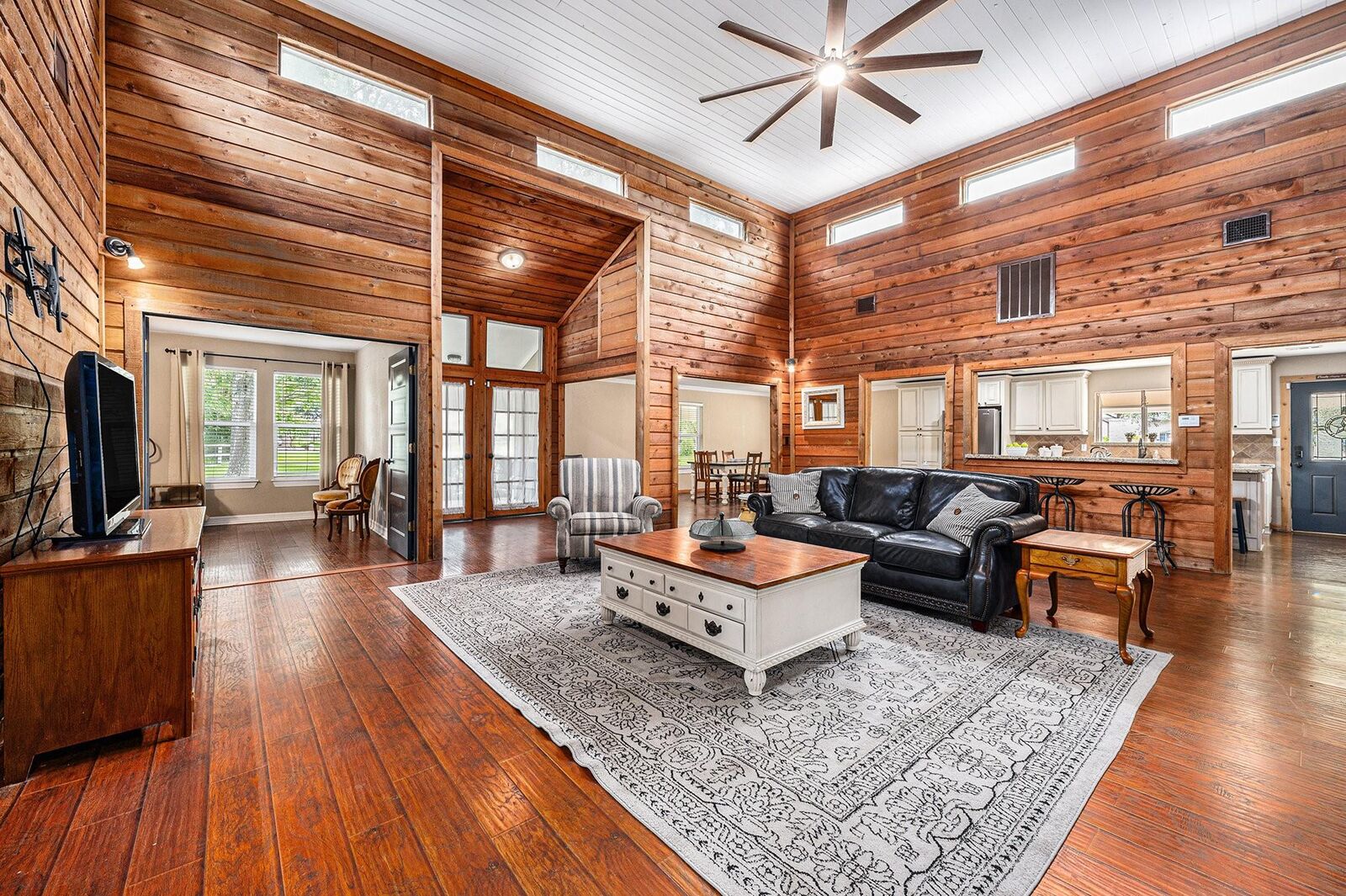 Property Photo:  7403 Falcon Drive  TX 77423 