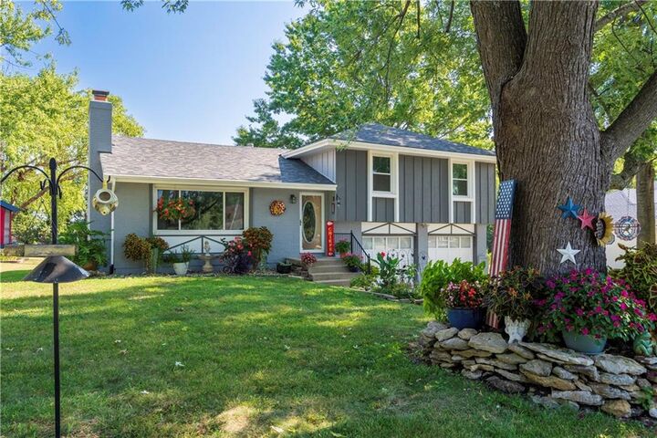 Property Photo: 606 S Race Street KS 66083