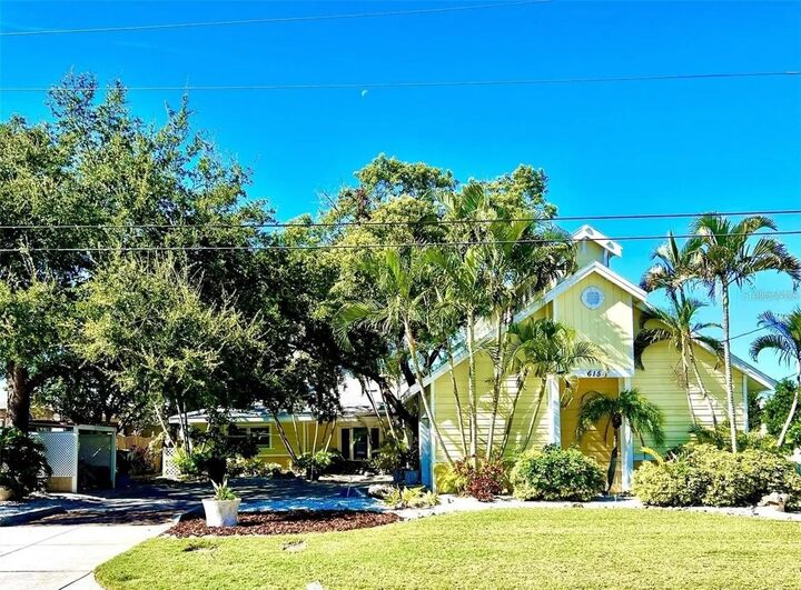 Property Photo:  615 N Mayo Street  FL 34681